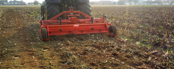 fraise rotative de tracteur